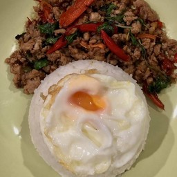 ตามสั่งแม่ภรเจ็ดยอด เชียงใหม่