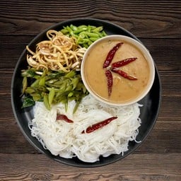 ขนมจีนบ้านสวน ตลาดเซฟเซ็นเตอร์