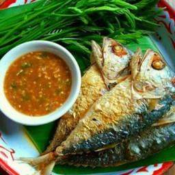 ชุดน้ำพริก+ปลาทู+หมูยอ