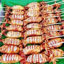 ปลาหมึกย่างอินเตอร์