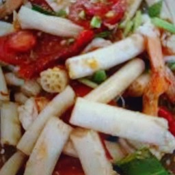 ตำไหลบัวไข่เค็มปลาร้า    ไท