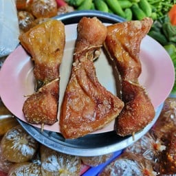 น้ำพริกโคราช - ตลาดยงเจริญ