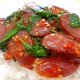 กระเพรากุนเชียง {ราดข้าว}