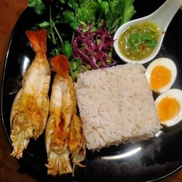 ข้าวหน้ากุ้งย่าง+ไข่ต้ม