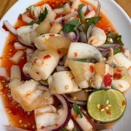 ยำไข่ปลาหมึกแท้ๆ