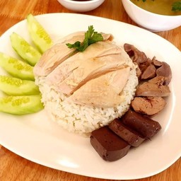 จุ๊...จุ๊...มาคัฟ