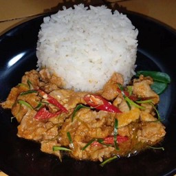 ข้าวราด แกงพะแนง