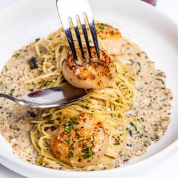 Truffle & Scallop Pasta