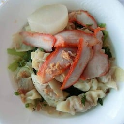 บะหมี่เกี๊ยวน้ำแดง สาขาหางดง 8