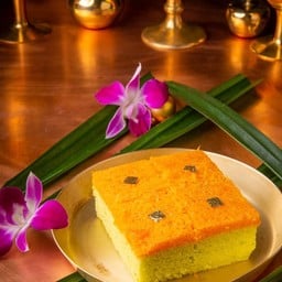 ชิฟฟอนใบเตยฝอยทอง