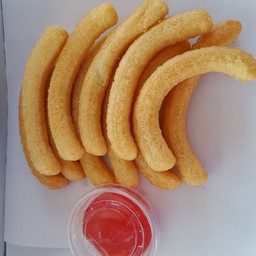 ชุดปาท่องโก๋สเปน