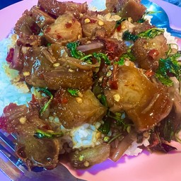 กะเพราหมูกรอบ
