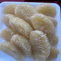 เจ๊เพ็ญ ส้มโอขาวใหญ่อัมพวา