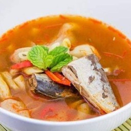 ต้มยําปลากระป๋อง