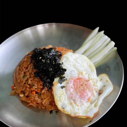 ข้าวผัดกิมจิ