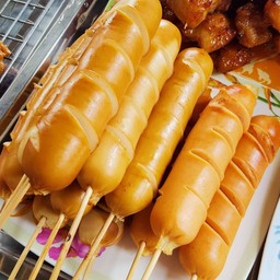 ใส้กรอก ไก่หนังกรอบ