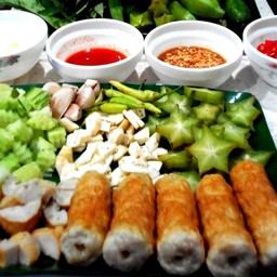 แดง 3 ไม้แถม แผ่นแป้งหรือสลัด