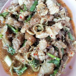 น้ำตกเนื้อ