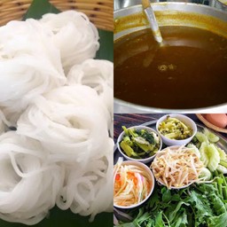 Rice Noodles In Fish And Anchovy Curry Sauce