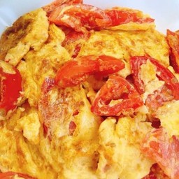 ข้าวไข่เจียวมะเขือเทศ
