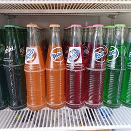 น้ำขียวแดงส้มสไปรท์ใส่น้ำแข็ง