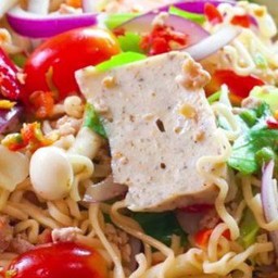 ยำมาม่า