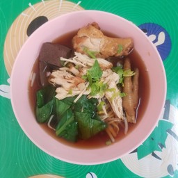 ก๋วยเตี๊ยวไก่มะระลุงอิ๊ด