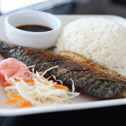 ข้าวหน้าปลาซาบะย่างซอสเทอริยากิ