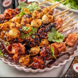 ลูกชิ้นยืนกินบุรีรัมย์ สาขาซอยมังกร