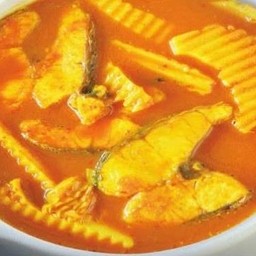 Yellow Curry With Fish And Bamboo Shoot