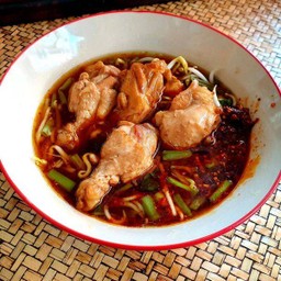 เกาเหลาน่องไก่