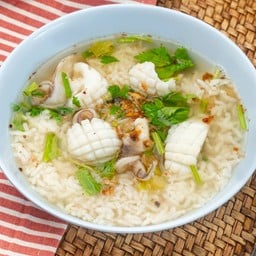 ข้าวต้มปลาหมึก