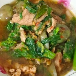 แกงอ่อมคอหมูย่าง