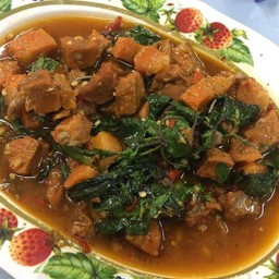 บ๊ะเต็งผัดกระเพรา