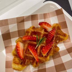 ครอฟเฟิล สตอเบอร์รี่