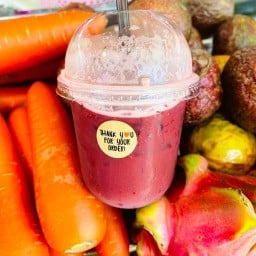 ร้านน้ำผัก ผลไม้แยกกาก (Juice Spa) บ้านบึง