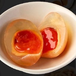 ไข่เยี่ยวม้าทองคำ