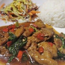 ข้าวกระเพราหมู