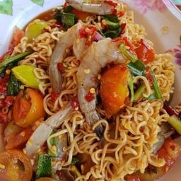 ตำมาม่ากุ้งสด ปลาร้า