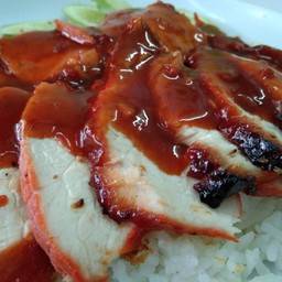 ข้าวหมูแดง + กุนเชียง + ไข่