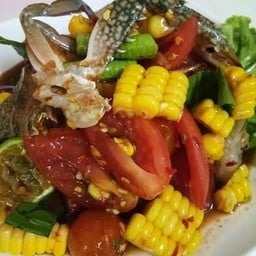 ตำข้าวโพดปูม้ากุ้งสด