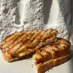 กริล แฮม ชีส