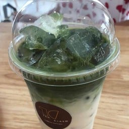 มัทฉะลาเต้ เย็น