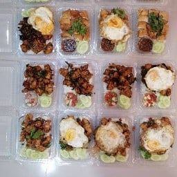 ข้าวใหม่ปลามัน&แซนวิชยามเช้า 1