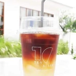 อเมริกาโน่น้ำมะพร้าวเย็น