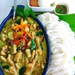 ขนมจีนน้ำยาปู จรัญ 65