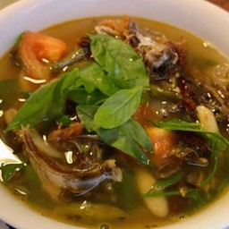 ต้มโคล้งปลากรอบ