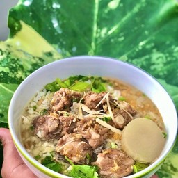 ข้าวต้มซี่โครงหมูตุ๋น