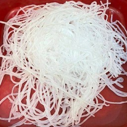 วุ้นเส้น