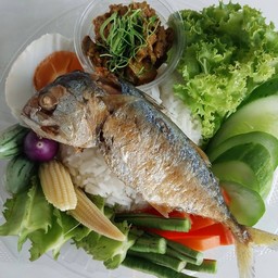 ข้าวไตปลาแห้ง